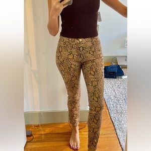 FRAME HIGH RISE SNAKE EFFECT JEANS    NWOT / NEVER WORN